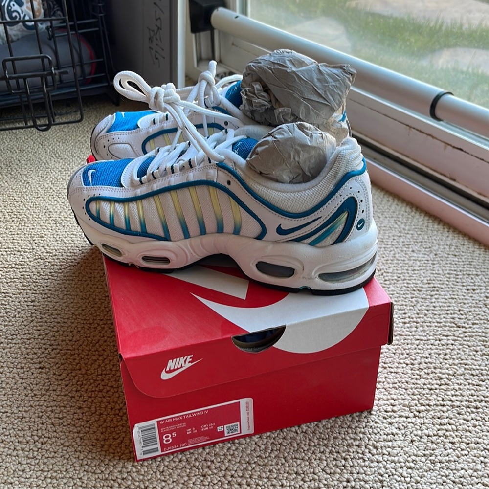 New 8.5 Nike Air Max Tailwind IV - White, Teal, Lime